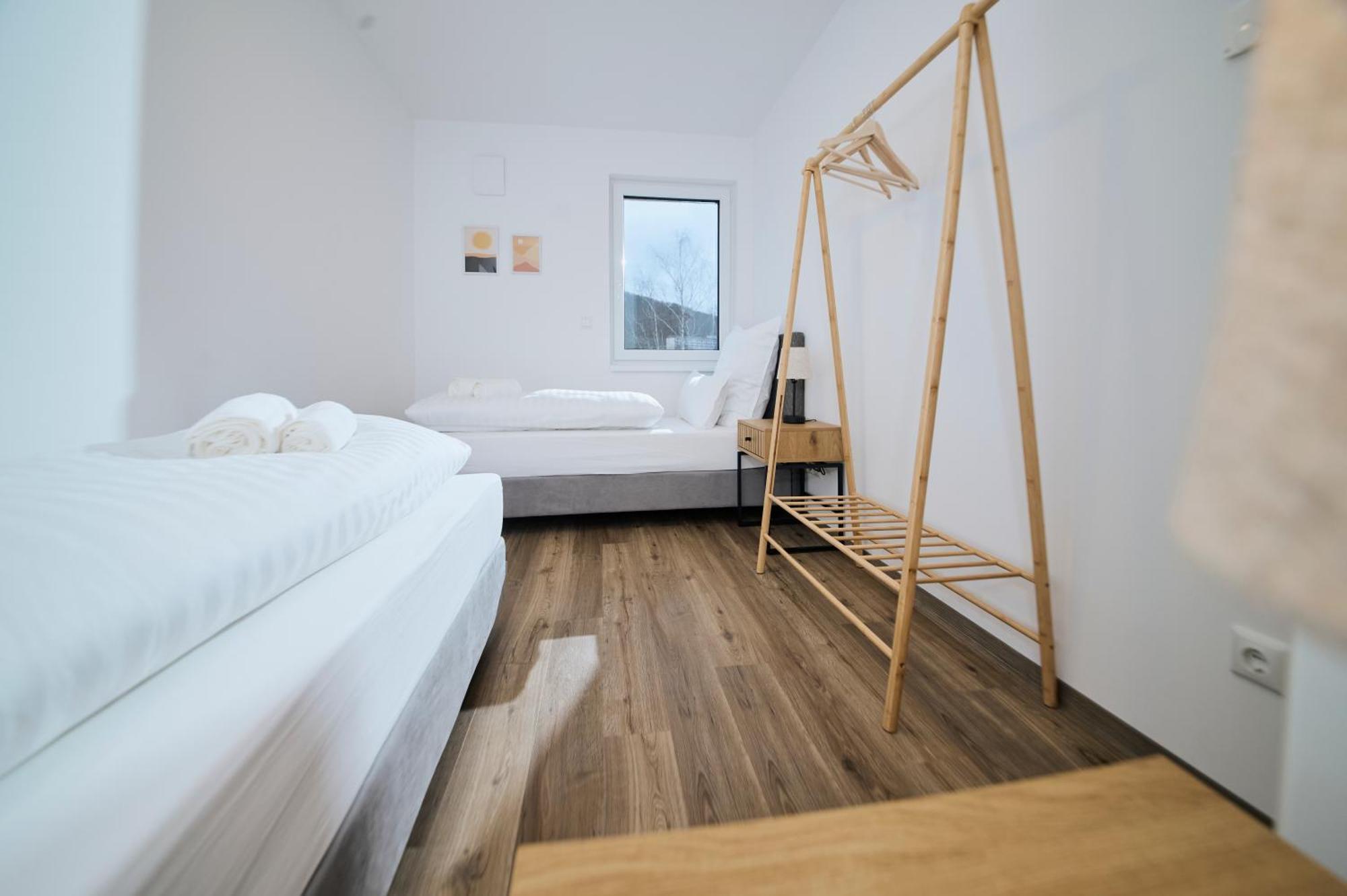 Moderne Apartments Mit Highspeed-Wlan Und Gratis-Tiefgarage Ihr Perfekter Rueckzugsort Nahe Dem Zentrum Und Der Therme I Barrierearm Бад Кисинген Екстериор снимка