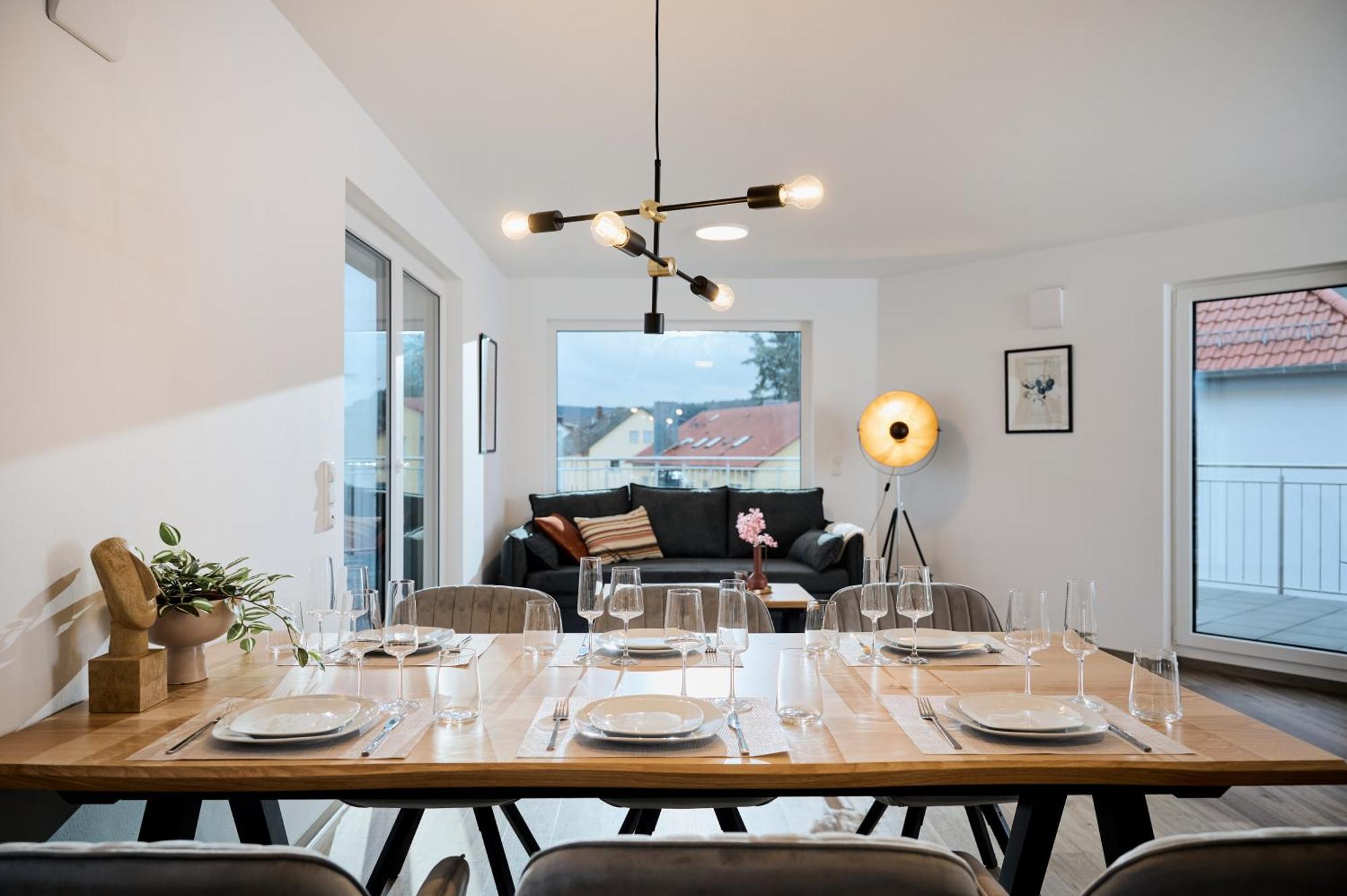 Moderne Apartments Mit Highspeed-Wlan Und Gratis-Tiefgarage Ihr Perfekter Rueckzugsort Nahe Dem Zentrum Und Der Therme I Barrierearm Бад Кисинген Екстериор снимка