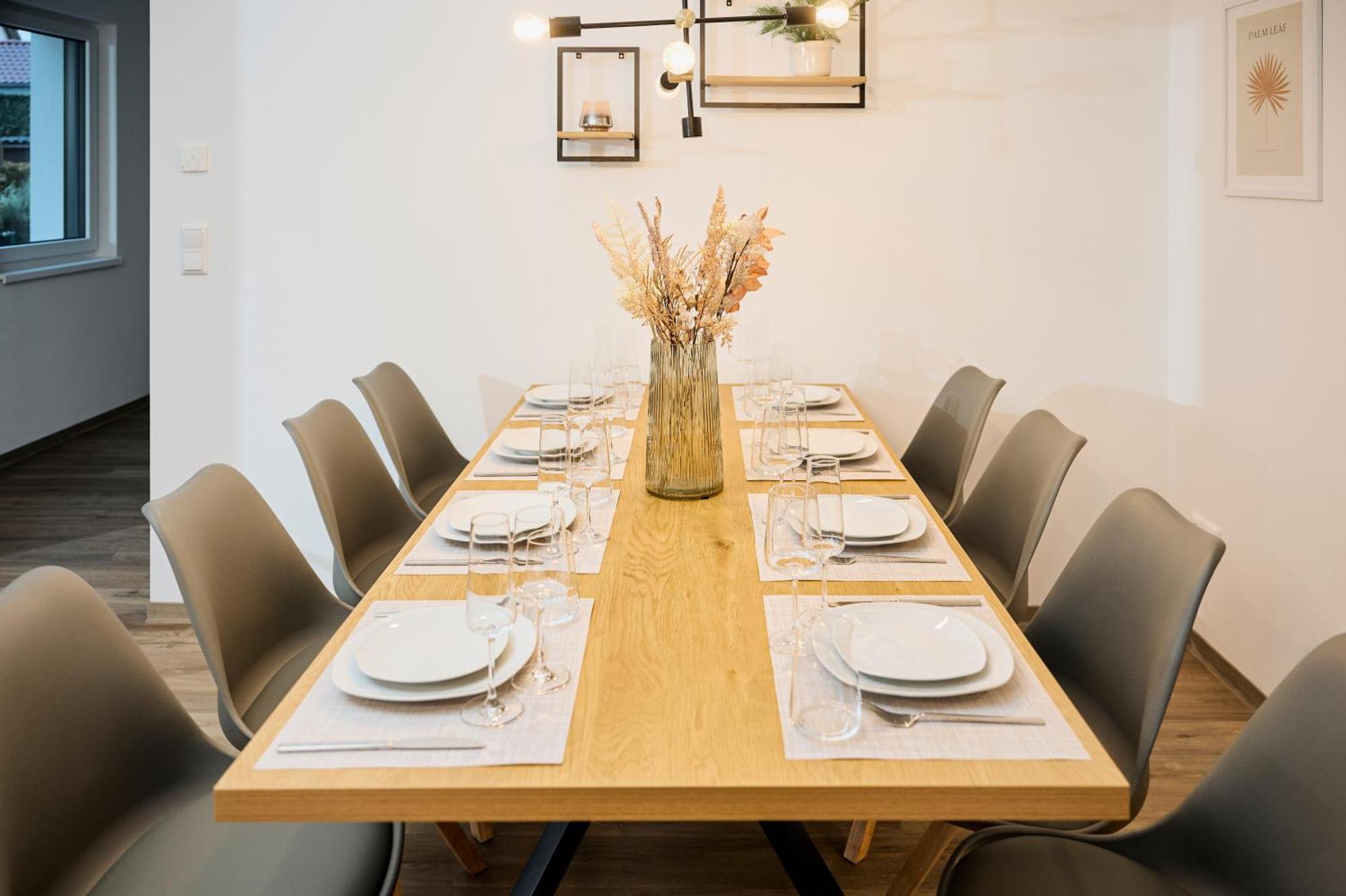 Moderne Apartments Mit Highspeed-Wlan Und Gratis-Tiefgarage Ihr Perfekter Rueckzugsort Nahe Dem Zentrum Und Der Therme I Barrierearm Бад Кисинген Екстериор снимка