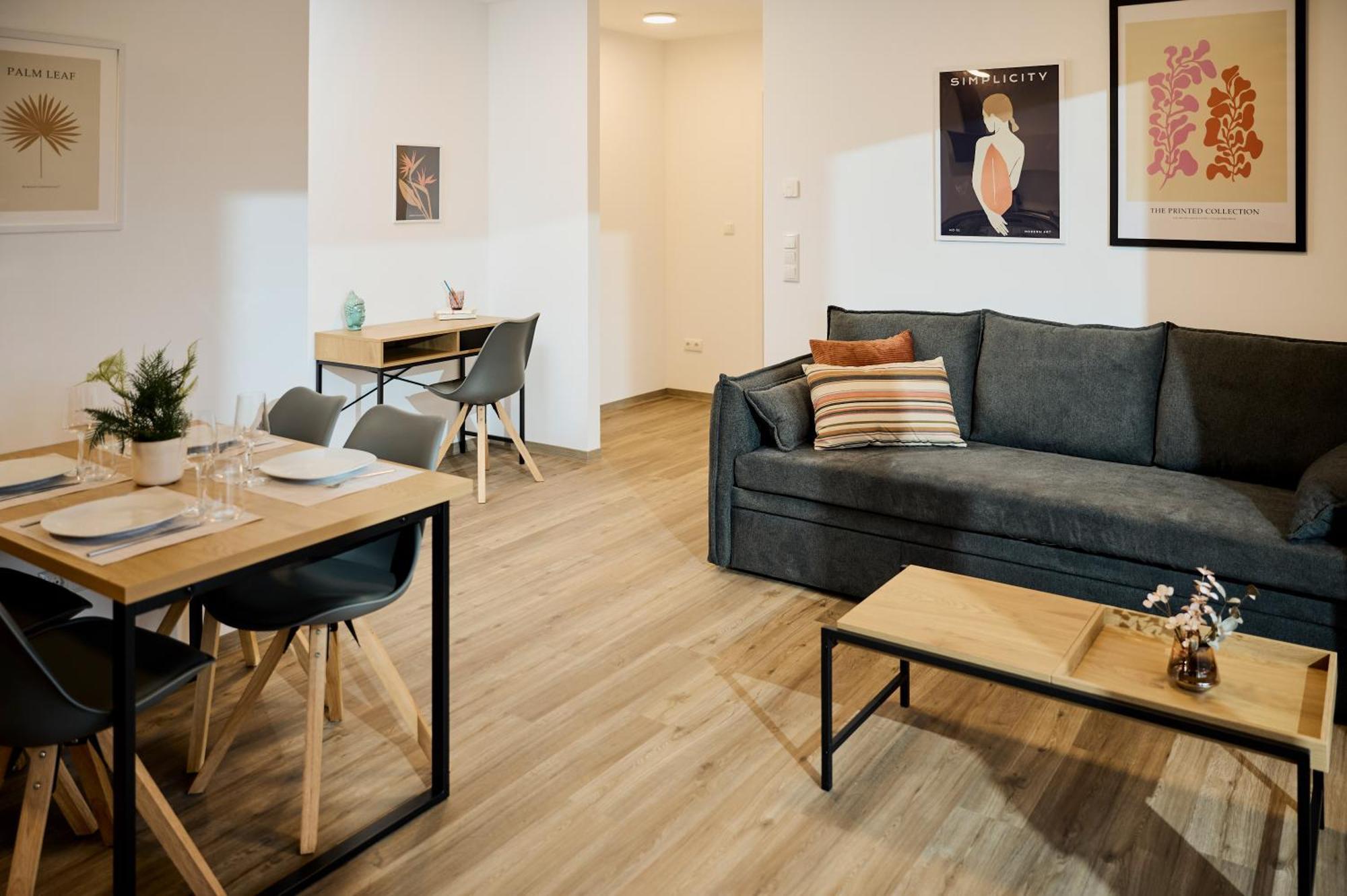 Moderne Apartments Mit Highspeed-Wlan Und Gratis-Tiefgarage Ihr Perfekter Rueckzugsort Nahe Dem Zentrum Und Der Therme I Barrierearm Бад Кисинген Екстериор снимка