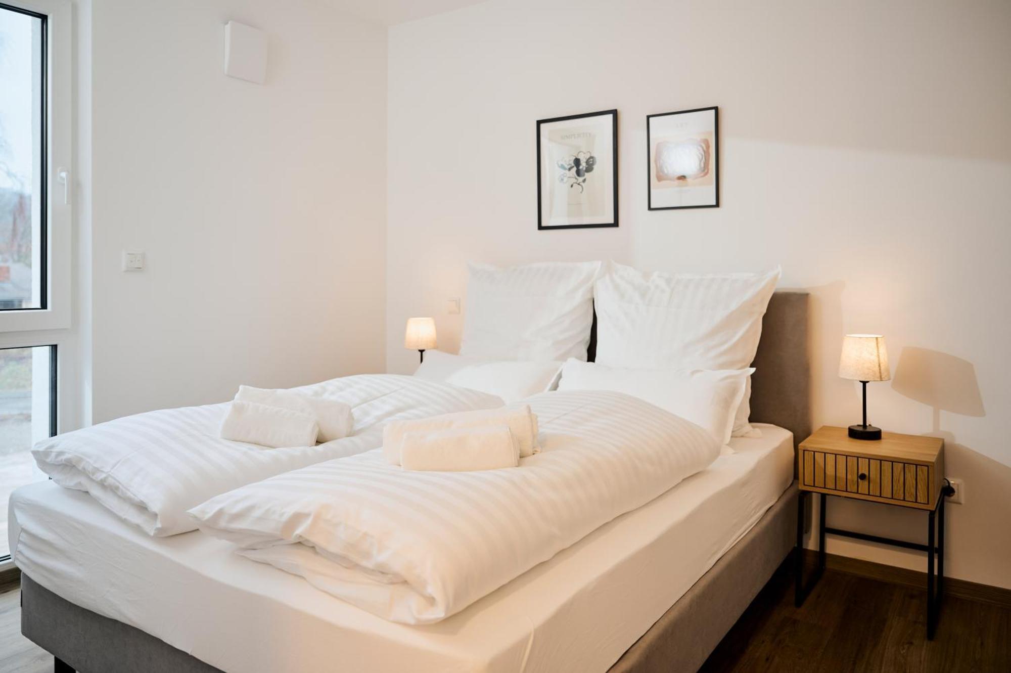 Moderne Apartments Mit Highspeed-Wlan Und Gratis-Tiefgarage Ihr Perfekter Rueckzugsort Nahe Dem Zentrum Und Der Therme I Barrierearm Бад Кисинген Екстериор снимка